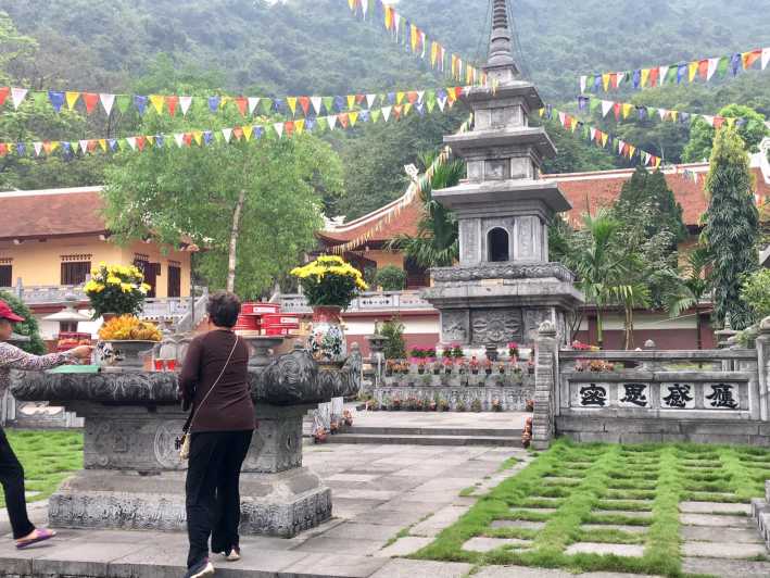 Hanoi: Full-Day Pilgrimage to Perfume Pagoda