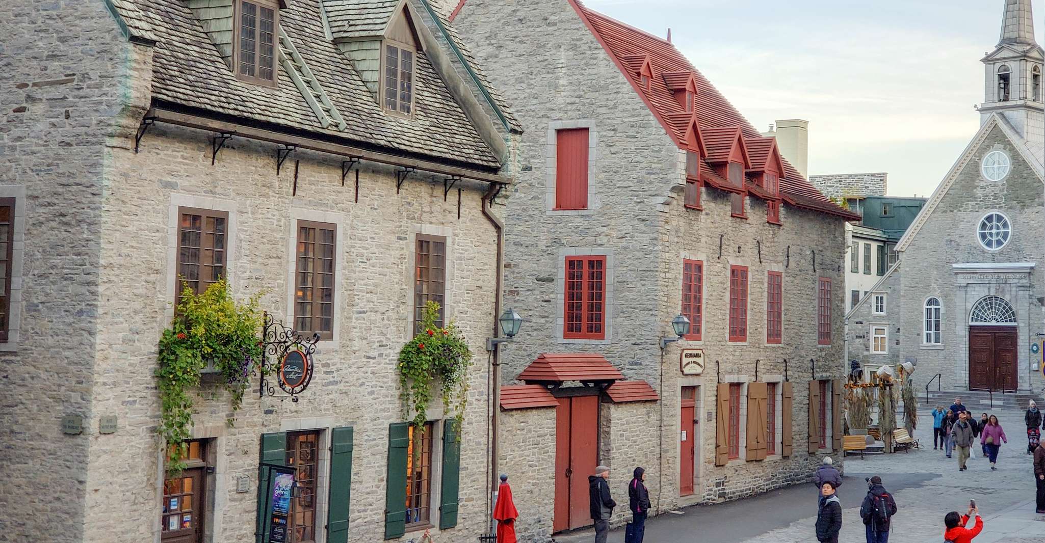 From Montreal: Quebec City and Montmorency Falls Day Trip photo 8