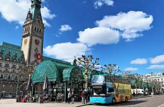 Hamburg: Linie F Hop-On Hop-Off Bus Stadtrundfahrt