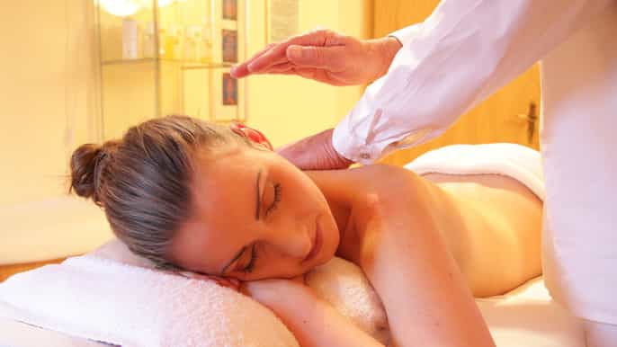 hanoi relaxing spa treatment local food tour