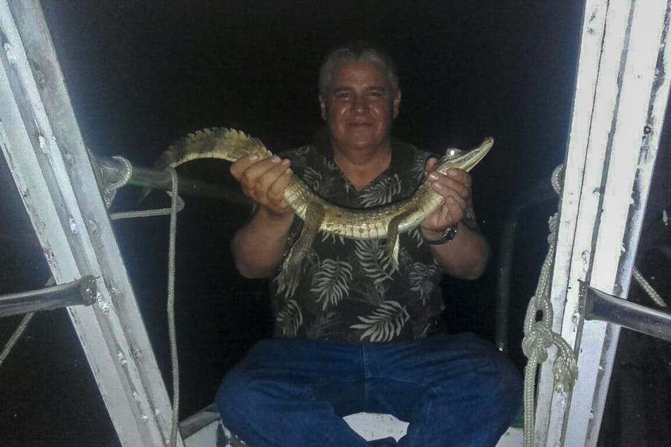 Manaus, Piranha Pêche et Alligator Regarder le soir - Hizvo