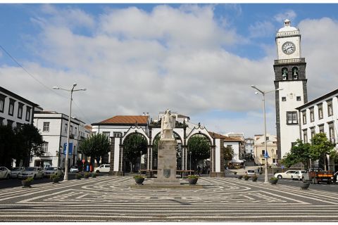 Ponta Delgada: tour storico a piedi