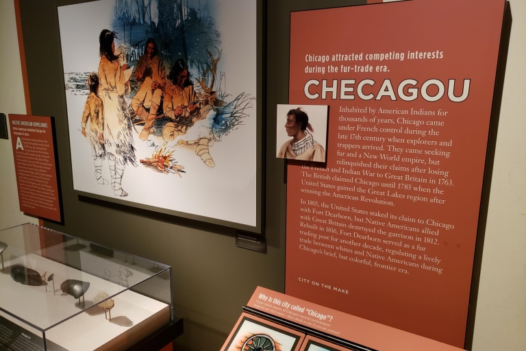 Museo de Historia de Chicago: entradaMuseo de Historia de Chicago: entrada matutina
