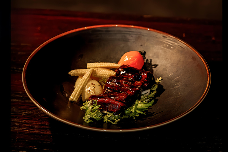 Immersive Six Dynasties Dining & Show Experience in Nanjing Regular Seat Meal+Costume+Headwear+Makeup（3 days in advance）