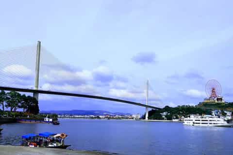 ha long evening tour