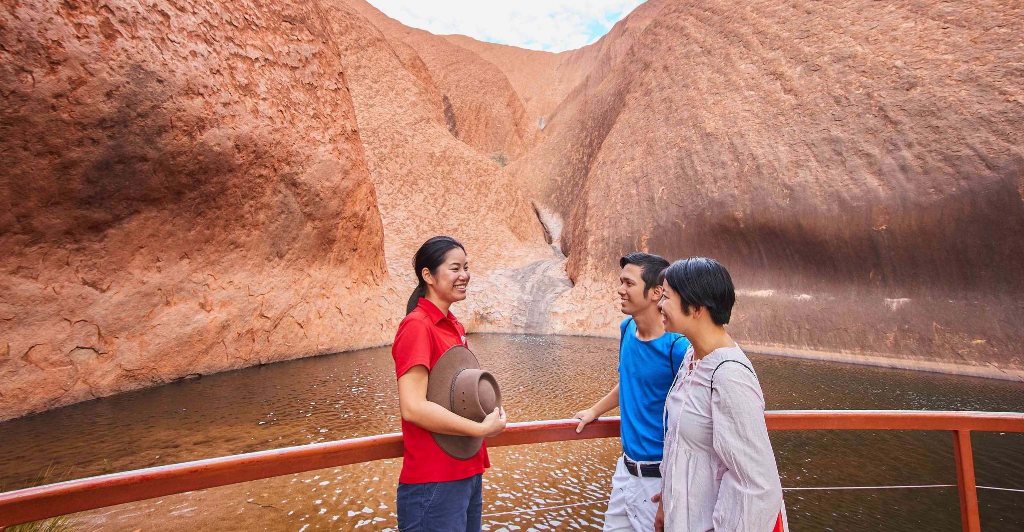 Uluru, Sacred Sites & Sunset Tour with Wine & Cheeseboard - Housity