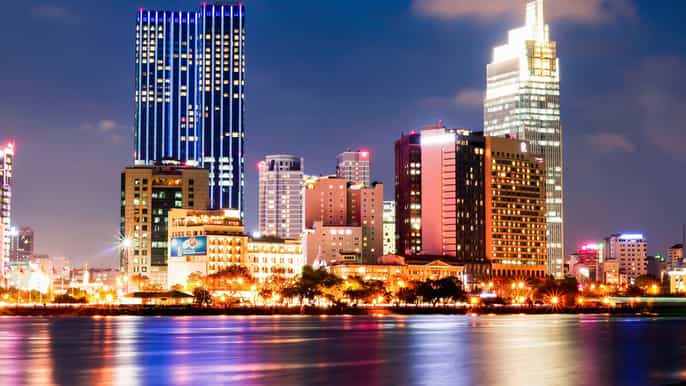 ho chi minh city 3hour evening tour with dinner