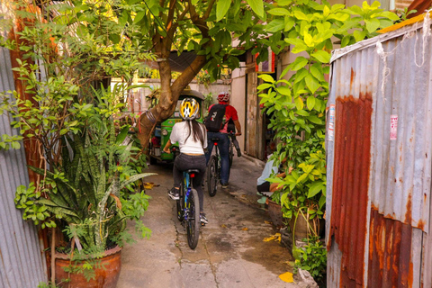 Bangkok: Passeio de bicicleta e de barco pelo canal com almoçoBangkok: passeio de bicicleta e barco pelo canal com almoço