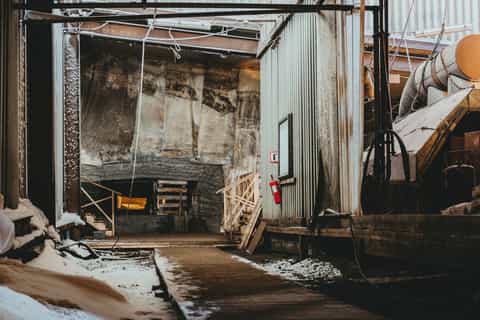 Longyearbyen: Historic Coal Mine Tour at Gruve 3