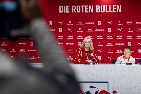 Red Bull Arena Leipzig: Stadium Access & Guided Walking Tour 60-minute Public Guided Walking Tour in German