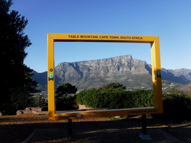 Cape Town: Trail Run Lion's Head and Signal Hill Morning