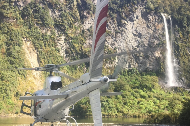 From Te Anau: Scenic Flight to Doubtful and Milford Sound
