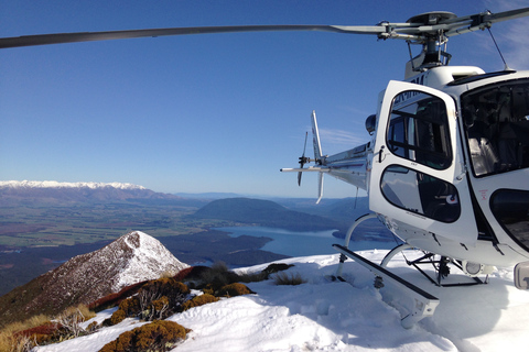 Te Anau: panoramische vlucht over Milford Sound met landing aan het meer