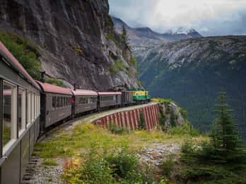 White Pass & Yukon Route Railway & Privat-Tour Emerald Lake White Pass & Yukon Route Railway & Privat-Tour Emerald Lake