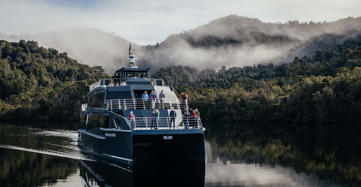 Strahan: Gordon River Cruise with Buffet Lunch