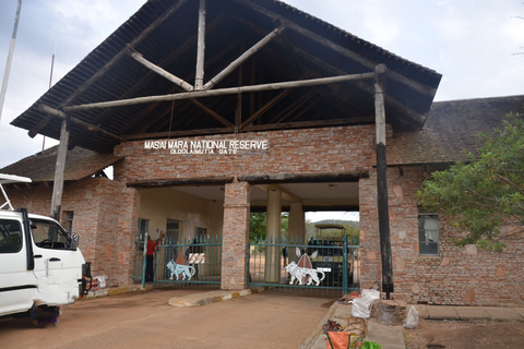 Nairóbi: excursão em grupo de 3 dias a Maasai Mara com safári em jipe 4X4Nairóbi: Masai Mara Lodge de 3 dias com 4X4 Jeep Safari