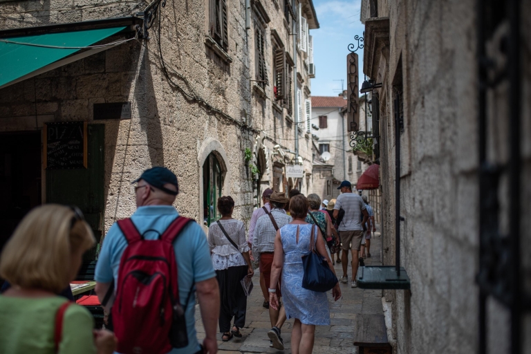 Excursión a la bahía de Kotor desde DubrovnikExcursión a la bahía de Kotor desde Dubrovnik - Grupo compartido