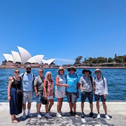 Sydney: City & The Rocks 3.5-Hour Walking Tour with a Drink