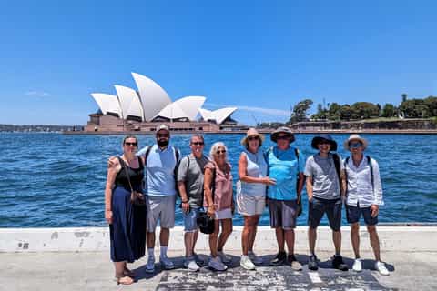 Sydney: City & The Rocks 3.5-Hour Walking Tour with a Drink - Image 3
