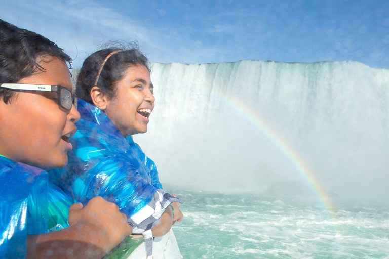 Niagara Falls, USA: Illumination Tour with Maid of the Mist