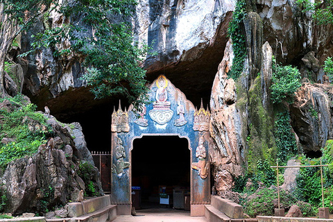 Krabi: Raften, waterval en apentempelKrabi: wildwaterraften, waterval en Monkey Temple