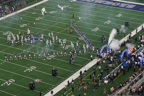 Dallas: Dallas Cowboys Football Game Ticket at AT&T Stadium Sideline
