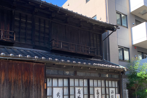 Yanaka & Nezu: Explore Retro Japan through Food and Culture