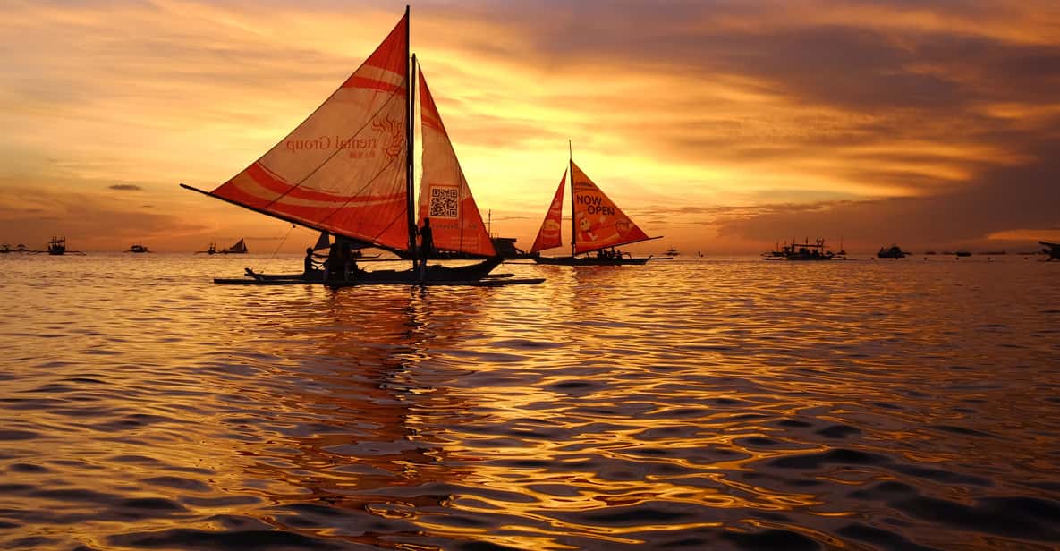 Boracay: Sunset Cruise with Water Activities