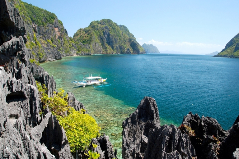 From Puerto Princesa: Day Trip to El Nido and Island Hopping Private Tour