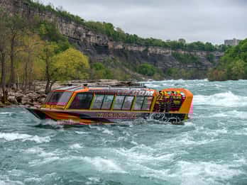 Niagara USA: Jet-Abenteuer Wildwasser-Stromschnellen-Bootstour Niagara USA: Jet-Abenteuer Wildwasser-Stromschnellen-Bootstour