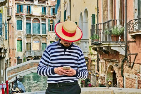 Wenecja: Wycieczka do Bazyliki i Pałacu Dożów z przejażdżką gondoląWycieczka grupowa po włosku