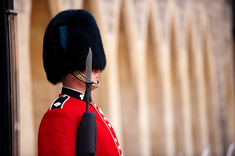 Buckingham Palace & Windsor Castle: Full-Day Tour