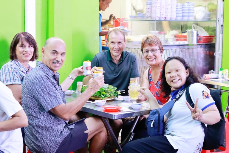 Ho Chi Minh City: Private Street Food Evening Walking Tour