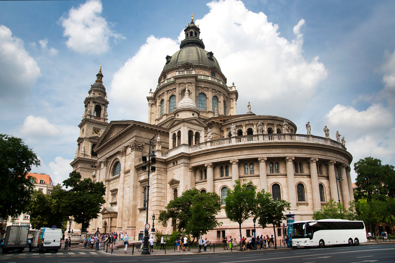 Budapest: tour a piedi di 3 ore a Buda e Pest con guidaTour per piccoli gruppi in inglese