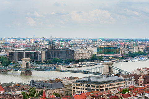 Passeio a pé por Budapeste com um guia local profissionalExcursão para grupos pequenos