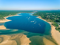 Sesimbra and Arrábida National Park Tour with Wine Tasting - Housity