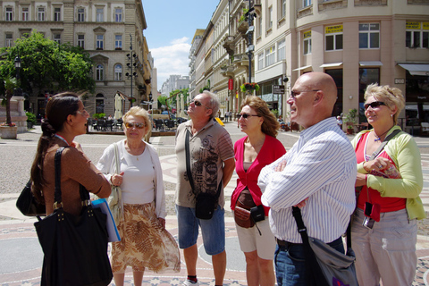 Budapest: tour a piedi di 3 ore a Buda e Pest con guidaTour per piccoli gruppi in inglese