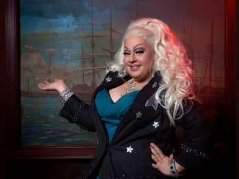St. Pauli: Nachtleben-Tour mit Drag Queen auf Deutsch