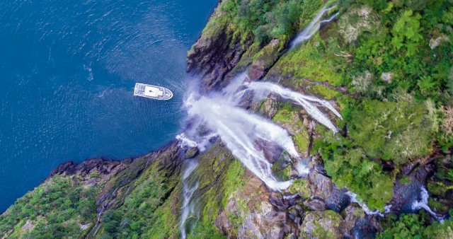 Visit Milford Sound Boutique Small-Boat Cruise in Te Anau