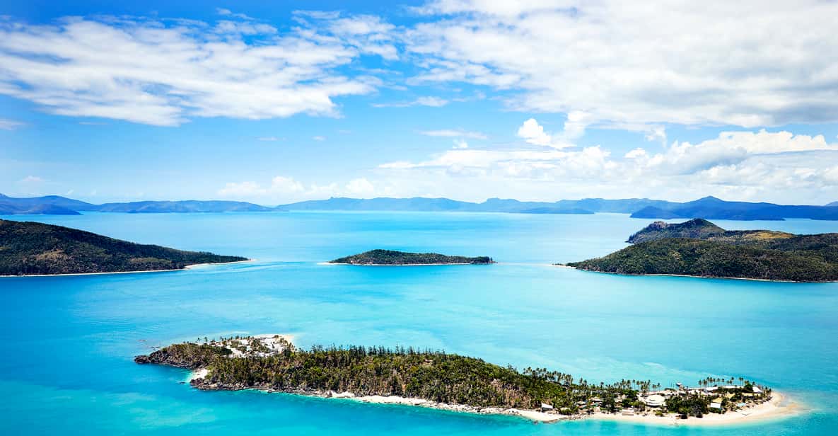 From Airlie Beach: Twin Island Day Trip