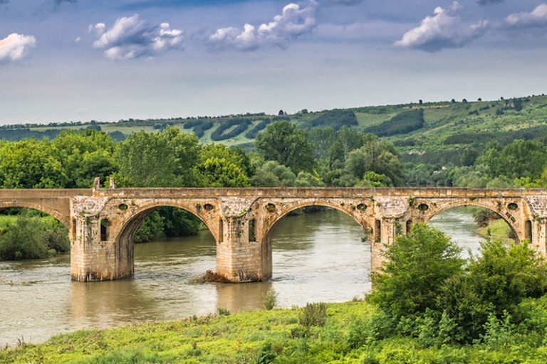 De Bucareste: viagem de um dia para grupos pequenos para a Bulgária medieval