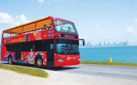 Panama City: Hop-On Hop-Off Sightseeing Bus