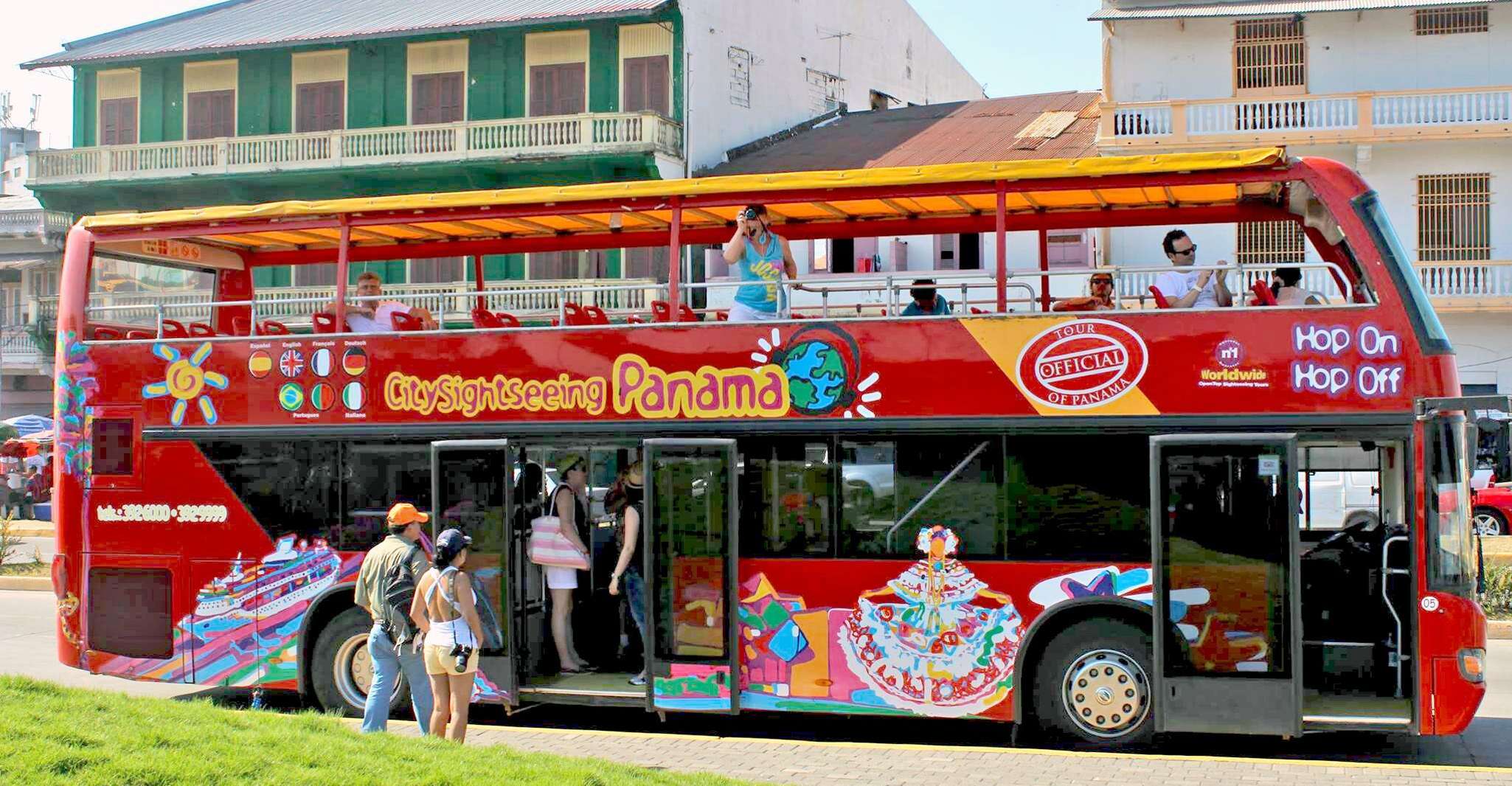 Панамский город, автобус-разыскиватель Hop-Off - Hizvo