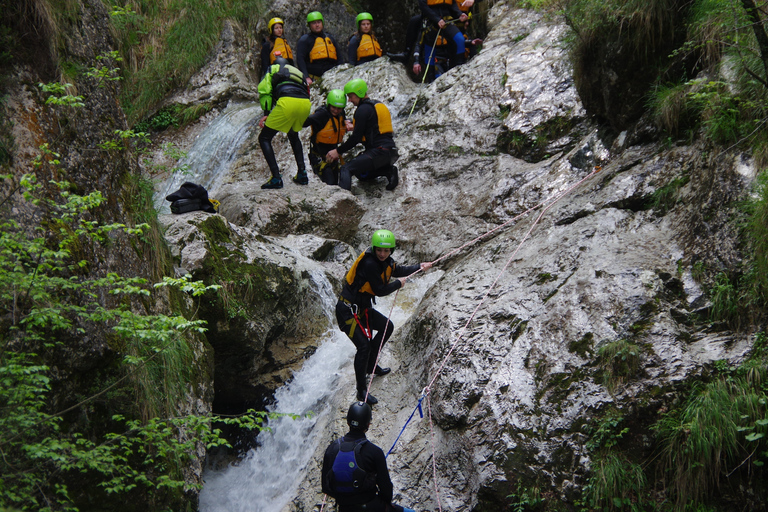 Bovec: Halbtägige Canyoning-Tour