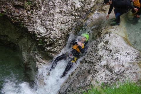 Bovec: excursion d'une demi-journée en canyoning