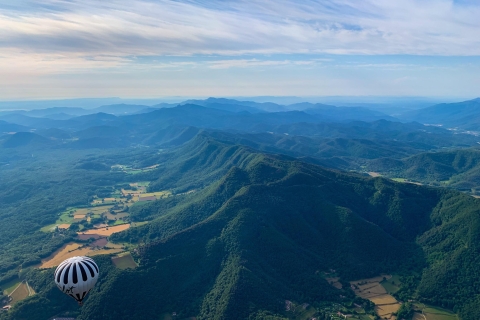 Garrotxa: Heißluftballonfahrt über den Vulkanen