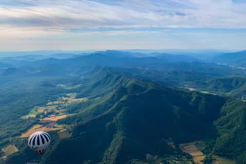 La Garrotxa Volcanoes Half-Day Hot Air Balloon Flight