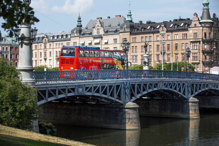 Stockholm: Hop-On/Hop-Off-Tour per Bus oder Bus & Boot24-Stunden-Pass für die Hop-On/Hop-Off-Bustour