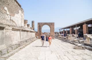 Pompeji: Kleingruppentour mit einem Archäologen