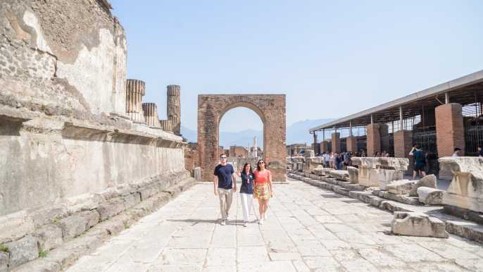 Pompeya: tour con arqueólogo experto en grupos reducidos